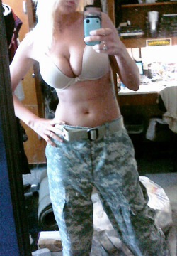 militarygirlswivesgirlfriends:  Blonde big boobs 