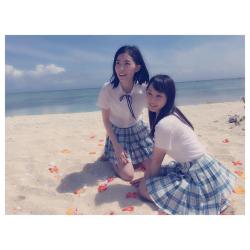 s-udonko:  松井玲奈 松井珠理奈 SKE48 前のめり  #松井玲奈#松井珠理奈#SKE48