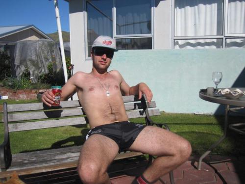 guysinshortshorts.tumblr.com/post/79419550304/