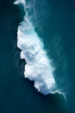 r2–d2:  wave by (LusoFox) | Website 