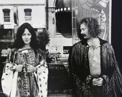 superseventies: Grace Slick and David Crosby outside Vesuvio’s