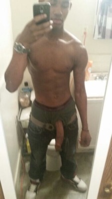 marcussnow69:  Reblogged by marcussnow69  Please follow:1 http://nudeselfshots-blackmen.tumblr.com/2