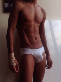 HotGuysHotUnderwear