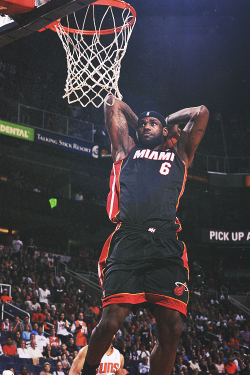 -heat:  37 points, 9 rebounds and 5 steals.