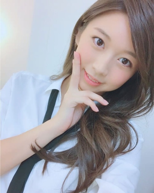 alicelines:  牧野真莉愛