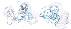 princesssilverglow:  Here two extra sketches with the tiny floating