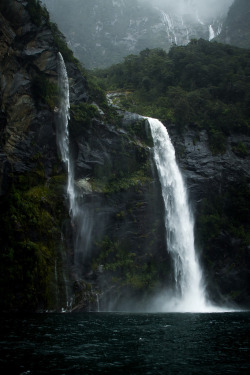 etherealvistas:  Milford Sound_3031.jpg (New Zealand) by eyemac23 