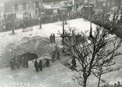Bombardement sur Paris par Zeppelin du 30 janvier 1916. La voûte
