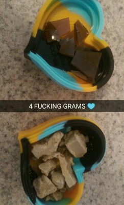 luxxxurious-life:  3 of blue dream wax and 1g chem dog shatter.