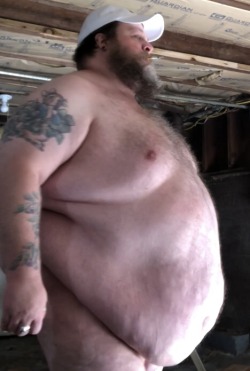 foxxy34:  bigcopedipper:  Need this stomach about 200 lbs bigger