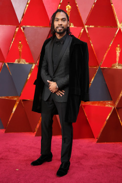 celebsofcolor: Miguel attends the 90th Annual Academy Awards