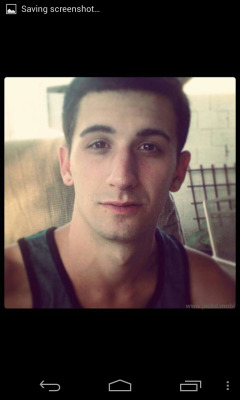 random-acts-of-hotness:  Third guy who hit me up a month ago.