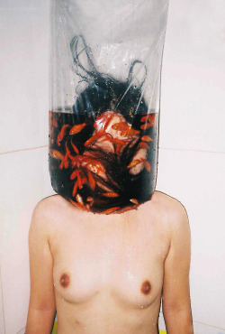 loversfart:  fish bowl apnea  This is so crazy i guess it from