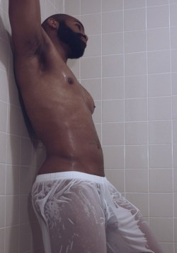 midwest-brotha:  dethickness:  Follow …IG: dethicknessleo http://dethickness.tumblr.com/archive