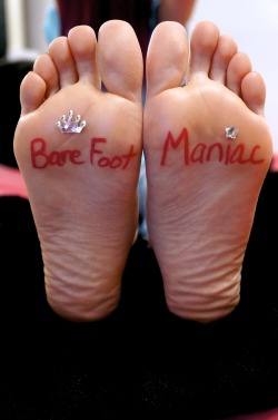 msprettyfeet69:  Fan Signs Order your today! #promo #billboard