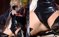 starprivate:  Fergie spreading crotch on stage  Fergie doing