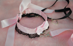 littlepinkkittenshop:Finished custom collar set ♡ TheLittlePinkKitten