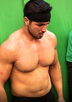 str8guysgaythings:   