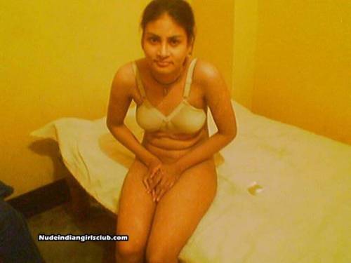 Lucknow girl dipti take off her salwar suit for fuck with boyfriend in room nude photosCute beautiful desi indian utarpradesh lucknow girlfriend working in govt. She meet with herâ€¦View Post