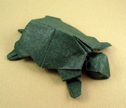 paperphiliac:  Origami Turtle Designed by Pat Crawford Folded