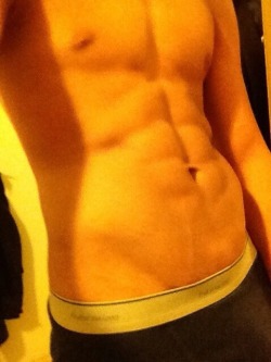 waistbandboy:  Waistbandboy