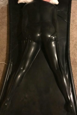 wingedaviator:  My wife and I trying out our new vacbed.  Follow