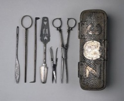 hoaxvault: Surgical tools from 1650 