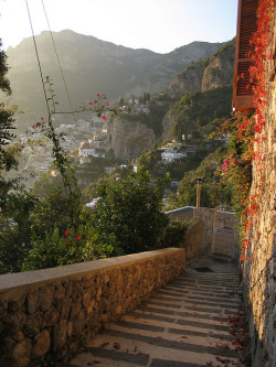 bonitavista:  Amalfi, Italy photo via talea 