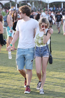 tvandfilm:  Emma Roberts & Evan Peters at Day 3 of the 2014