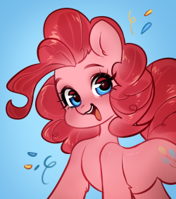 Relatable Pictures of Pinkie Pie