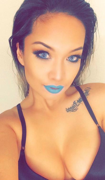 Hot Asian girl perfect tits and nice lips - TWITTER -  @MSASHLEYVEE