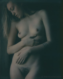 photosensualis:  Johanna, 2015 © Photosensualis Impossible