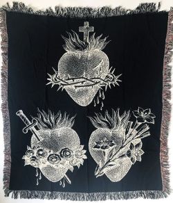 strikegentlyco: New: the Hearts Blanket ✨ 50” x 60” woven
