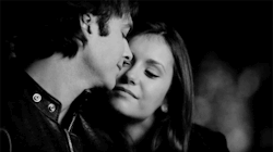 in-love-with-the-vampire-diaries:  Damon and Elena 😍