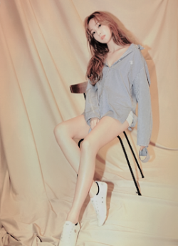 ayoshidae:  Jessica for Fly High - July Issue 