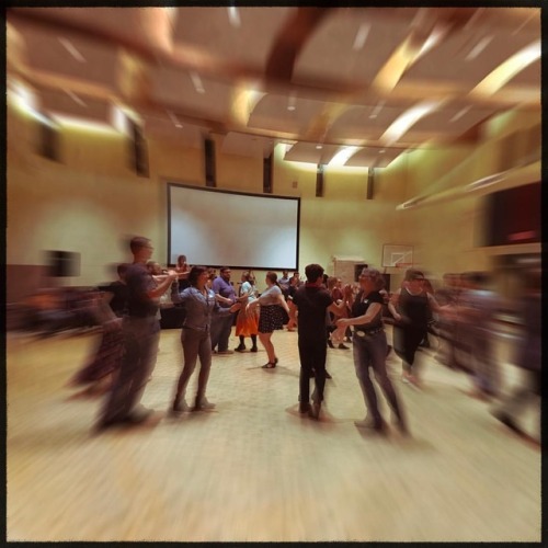 <p>And then they danced. #nashvillefiddlebanjocamp #nashvilleacousticcamps #contradance #nashvillecountrydancers (at Second Presbyterian Church)</p>