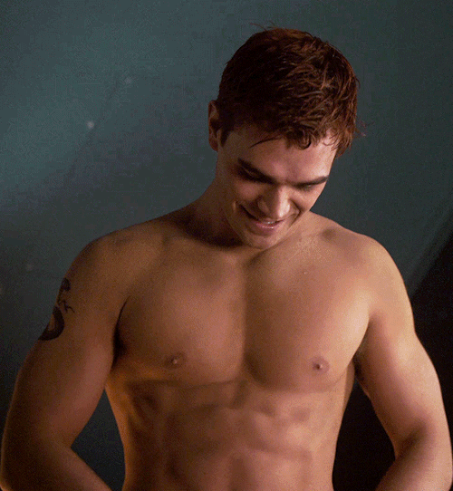 thehottest:  KJ APARiverdale S05E05