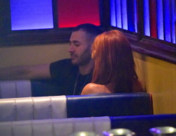 celebritiesofcolor:  Rihanna and Karim Benzema at a 24-hour diner