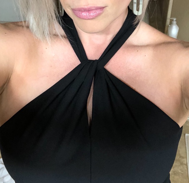 myhotwifeismyworld:Date night but not with hubby! 😈😈