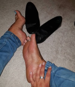 ms-maddy2:  Who wants to be nose deep in this lot?  #sweatysoles