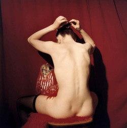 erratik-behavior:  bettina rheims 