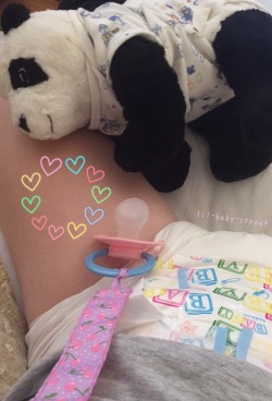 lil-baby-sprout:  baby time wif my baby panda 🐼 💝  see