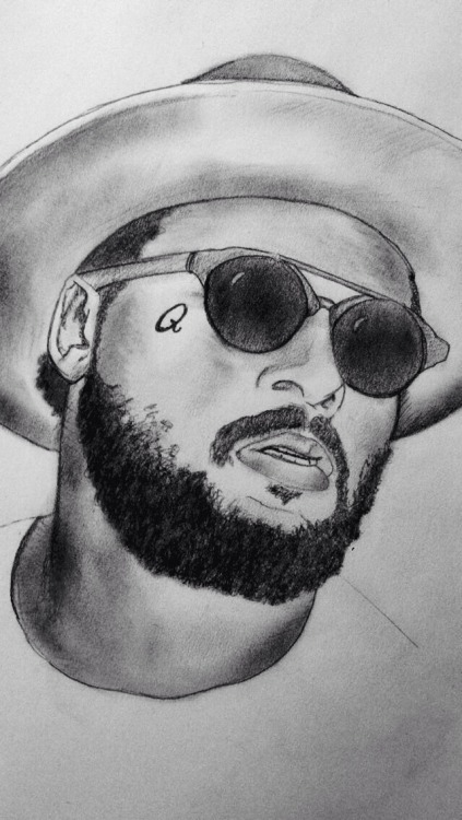 prxphetic:  prxphetic:  hennyhardaway1:   prxphetic:   hennyhardaway1:   classy-bonita:   prxphetic:  back on my sketching ish  âˆž   check out the sketches!!   Nigga thatâ€™s me   @hennyhardaway1  I thought you looked familiar!! ðŸ˜‚  Lmaooo Salute fam