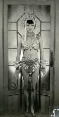 sddubs: Anna May Wong for “The Flame of Love” (1930)