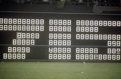 BACK IN THE DAY |4/8/74| Hammerin’ Hank Aaron hits 715th