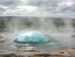the-future-now:  A geyser in Iceland photographed right before