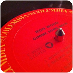 vinylhunt:  “Gimmie Some Neck” Ron Wood #vinyl #nowplaying