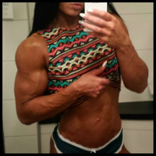musclemuch:  So apparently sheâ€™s competing in figure?  Think she would do amazingly well if she moved up to physique!  Got that awesome â€œfullâ€ look 