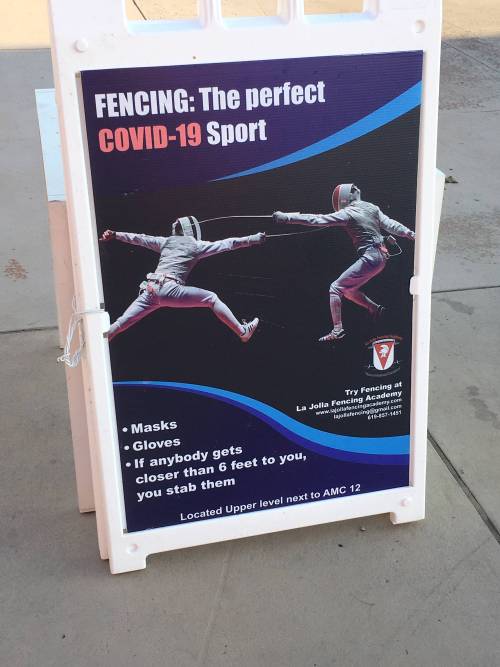 omghotmemes: I’m convinced to learn fencing