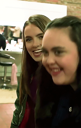wellitsnotorigami:Behind the scenes with Jodie Comer on My Mad